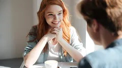 Sebevědomí a hlas: Psychologové odhalili skrytý tón hlasu, který vzbuzuje důvěru